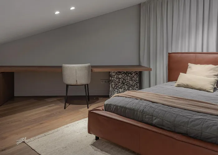 Modern House In With Panoramic Forest View 15 Min From Old Town *