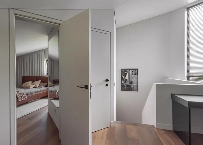 Modern House In With Panoramic Forest View 15 Min From Old Town Apartament *